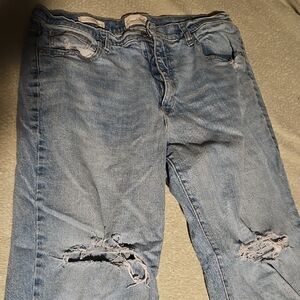 Universal Thread Light Blue Distressed High Rise Jeans